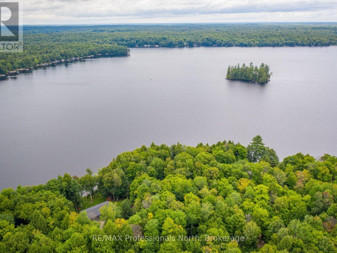 1111 Merrick Drive, Wood Lake