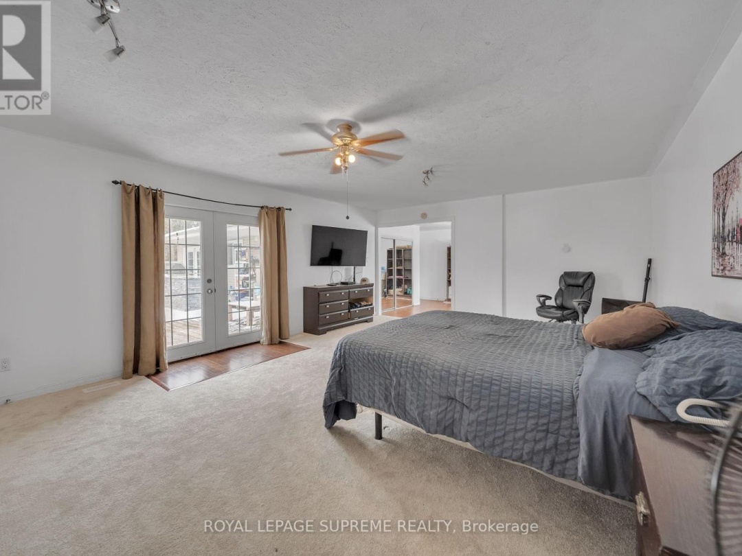 8740 12 Highway, Oro-Medonte