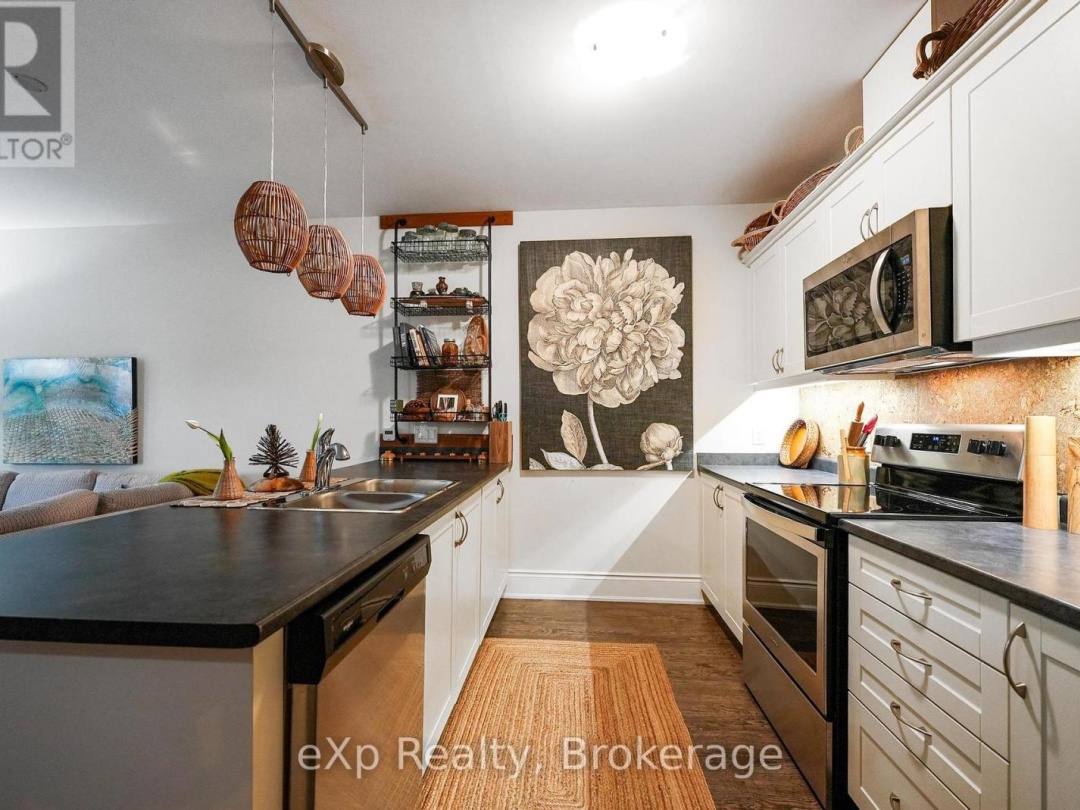 107 - 75 WALLINGS ROAD, 