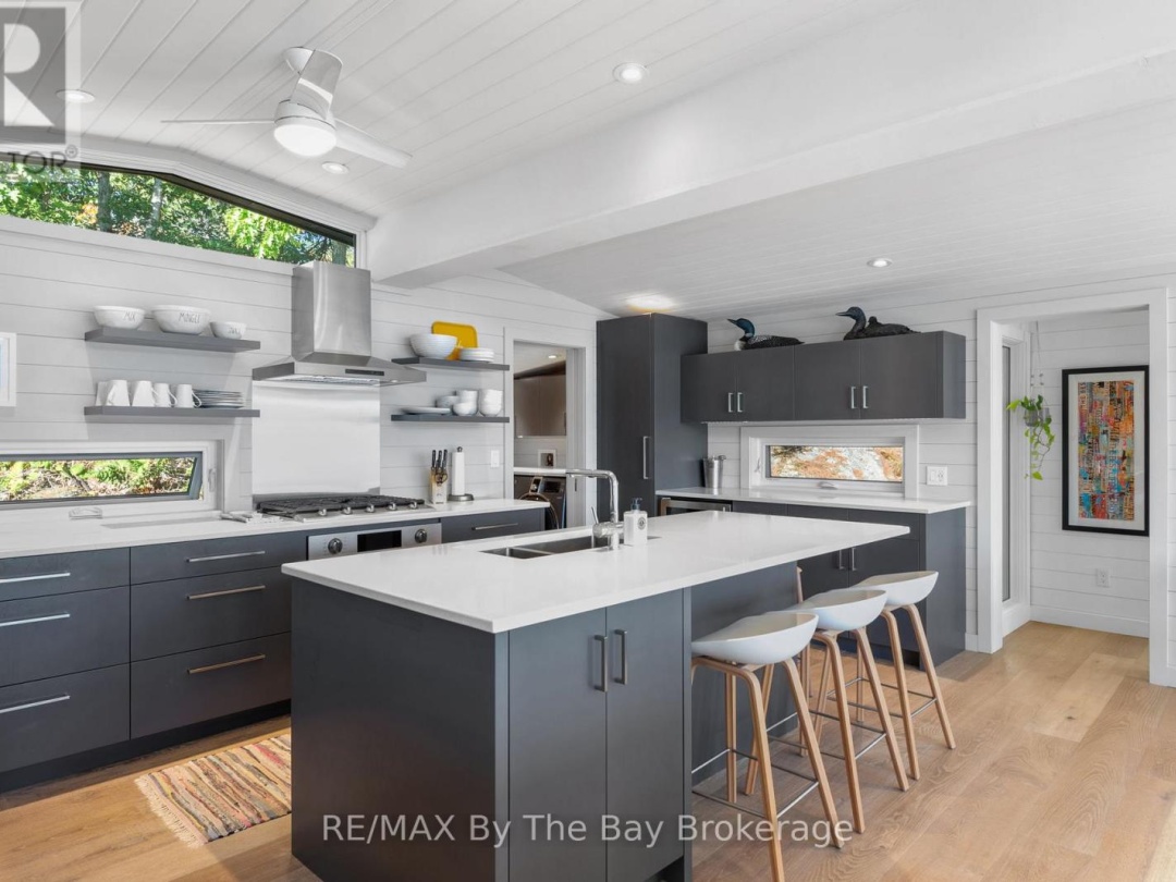 18152 GEORGIAN BAY SHORE, 