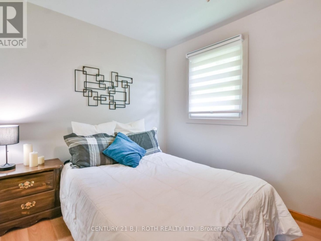 1039 DIVISION ROAD E, 