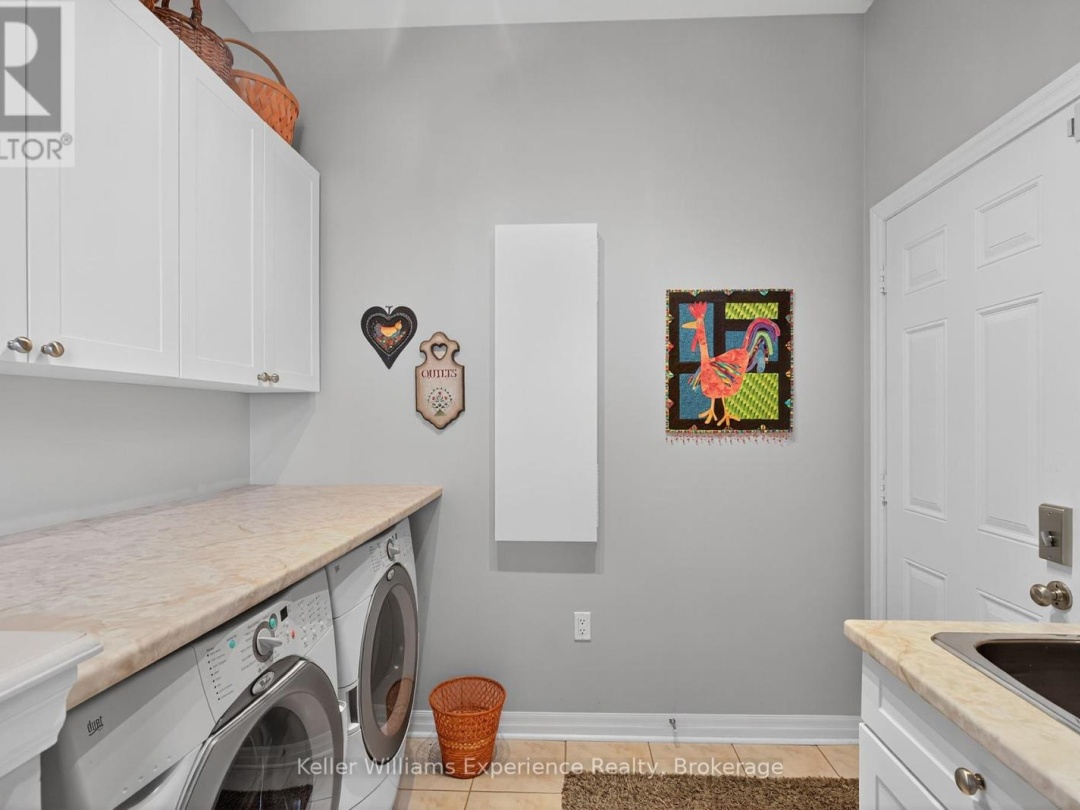40 WINDSONG CRESCENT, 