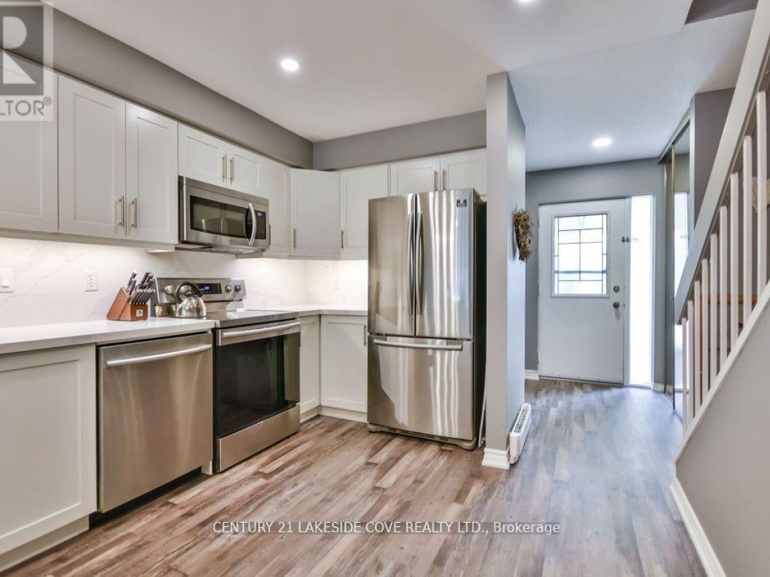 UNIT #7 - 70 LAGUNA PARKWAY, 