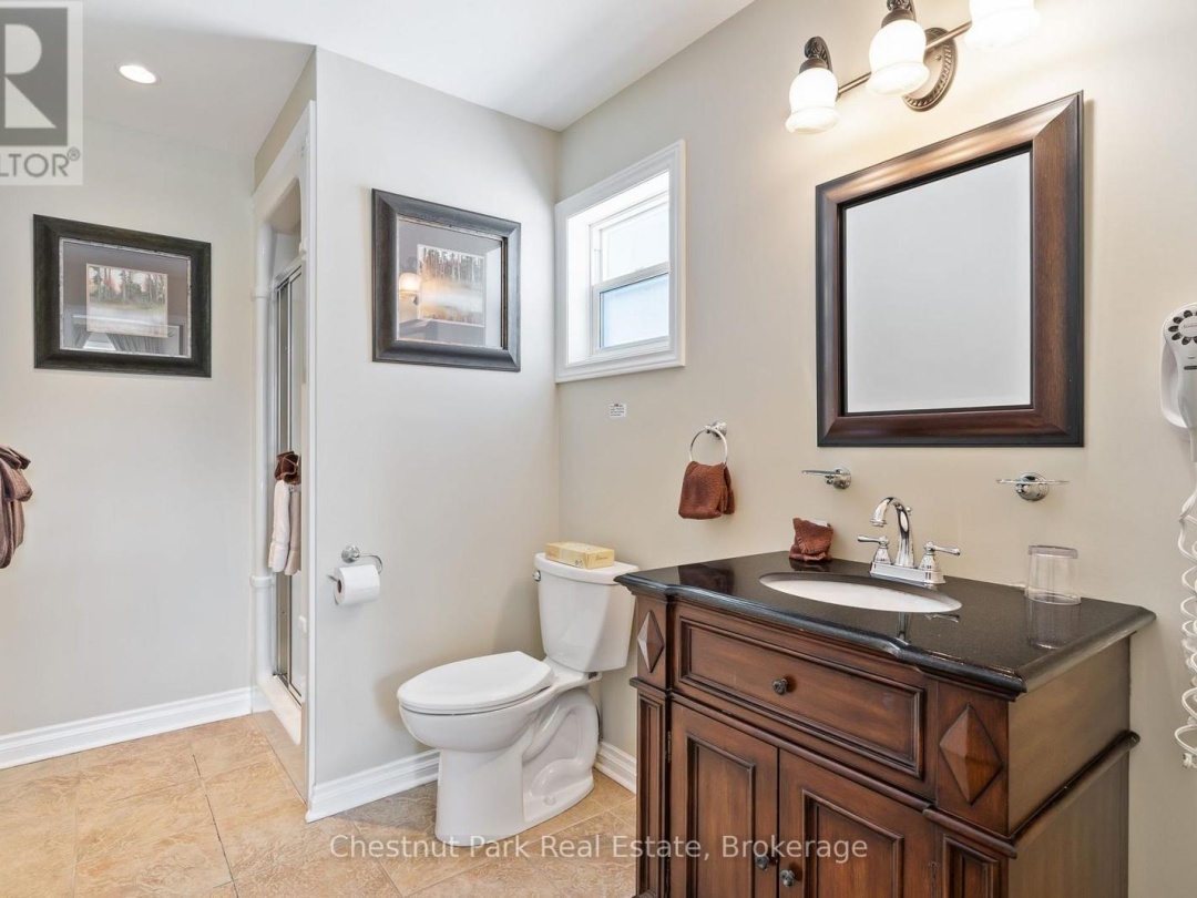 112-8 - 1052 RAT BAY ROAD, Lake of Bays