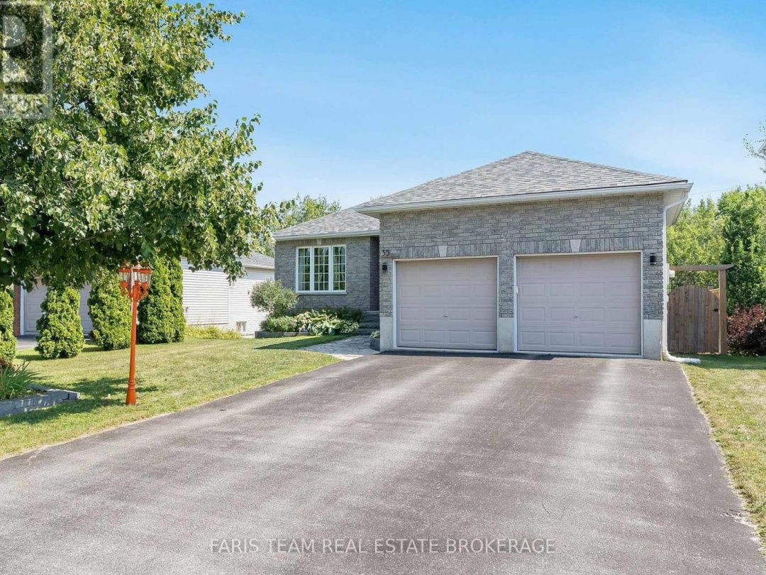 33 GEORGIAS WALK, 