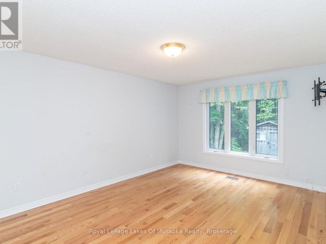 25 STONEHEDGE CLOSE, 
