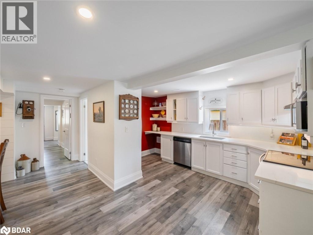 370 HOMEWOOD Avenue, 