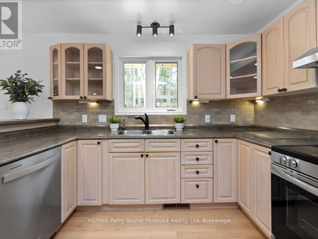 2B Brenda Avenue, Parry Sound