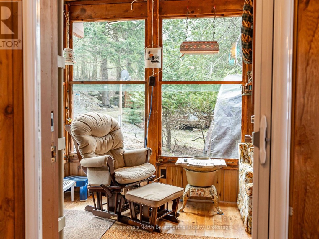 1189 Marathon Drive, Canning Lake