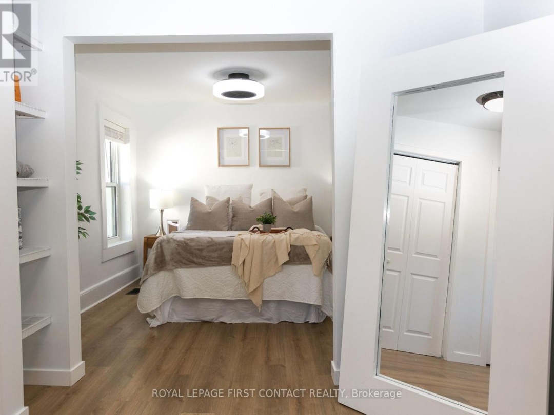 330 LACLIE STREET, 