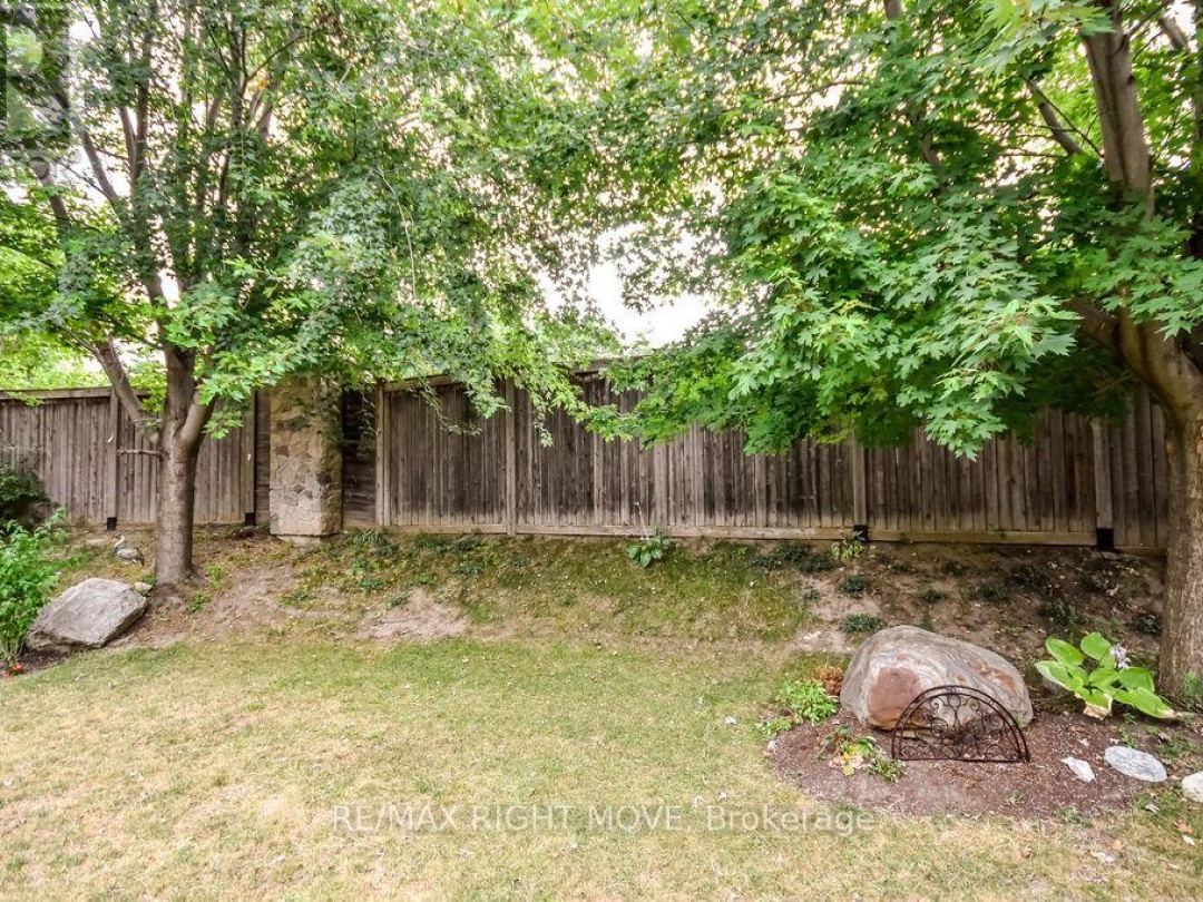 6 - 5 INVERMARA COURT, 