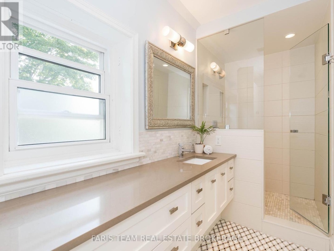 44 TECUMSETH STREET, 