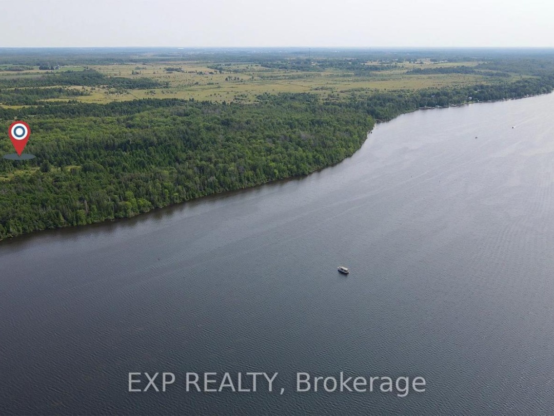 60 120 Liftlock Road W, Canal Lake