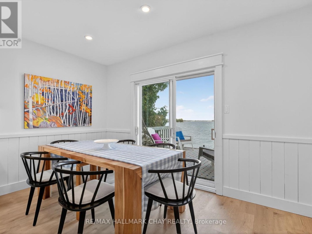 43 MOON POINT DRIVE, 