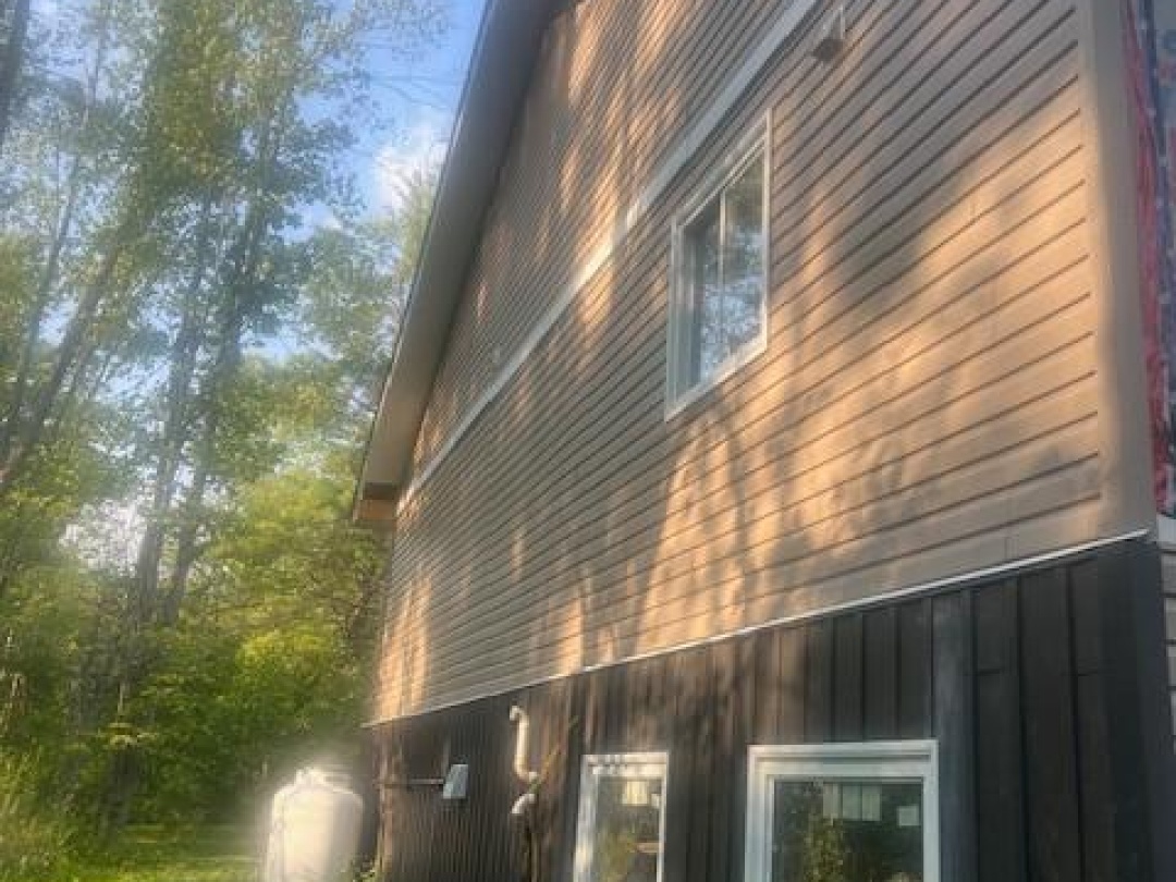 1078 SOUTH KAHSHE LAKE ROAD E, 