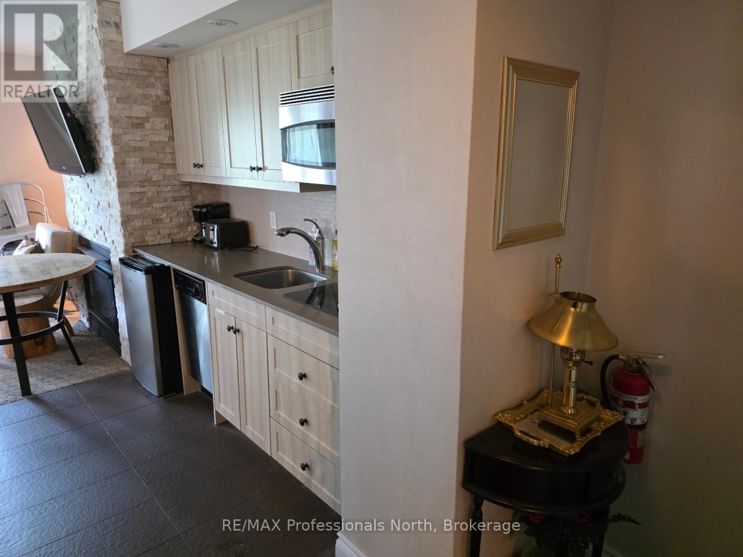 52-203 - 1235 DEERHURST DRIVE, 