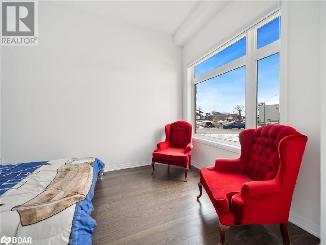 3727 Quayside Drive, Severn