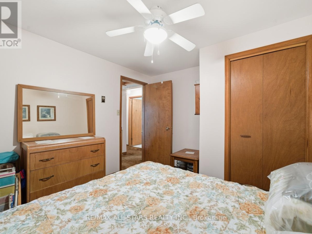 94 PLUM POINT LANE, 