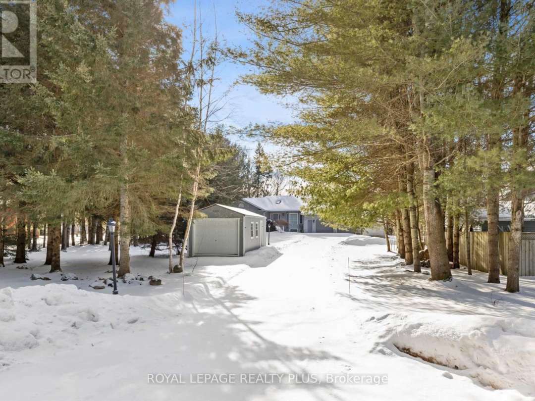 16 BLACK BEAR DRIVE, Burnt River