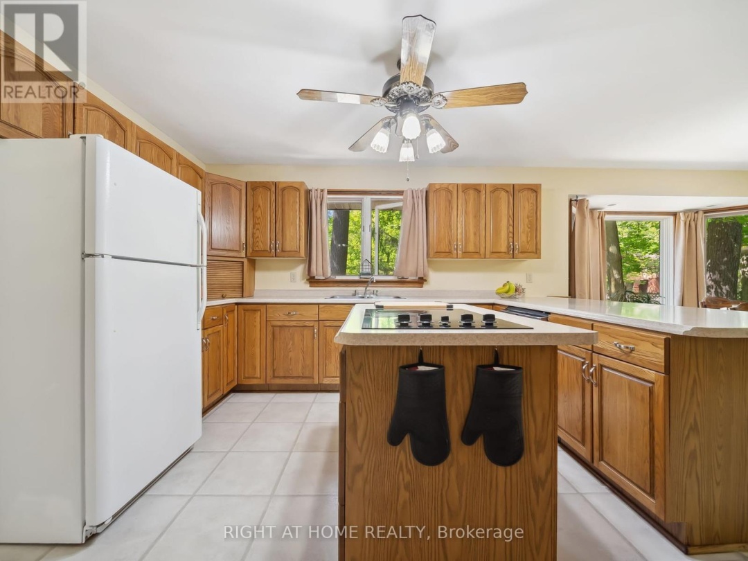 1857 KENSINGTON PLACE, 