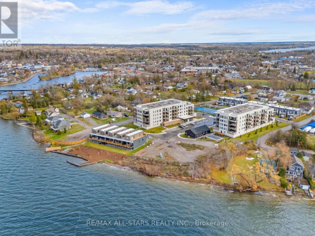 PH#5 - 19B WEST STREET N, Kawartha Lakes (Fenelon Falls)