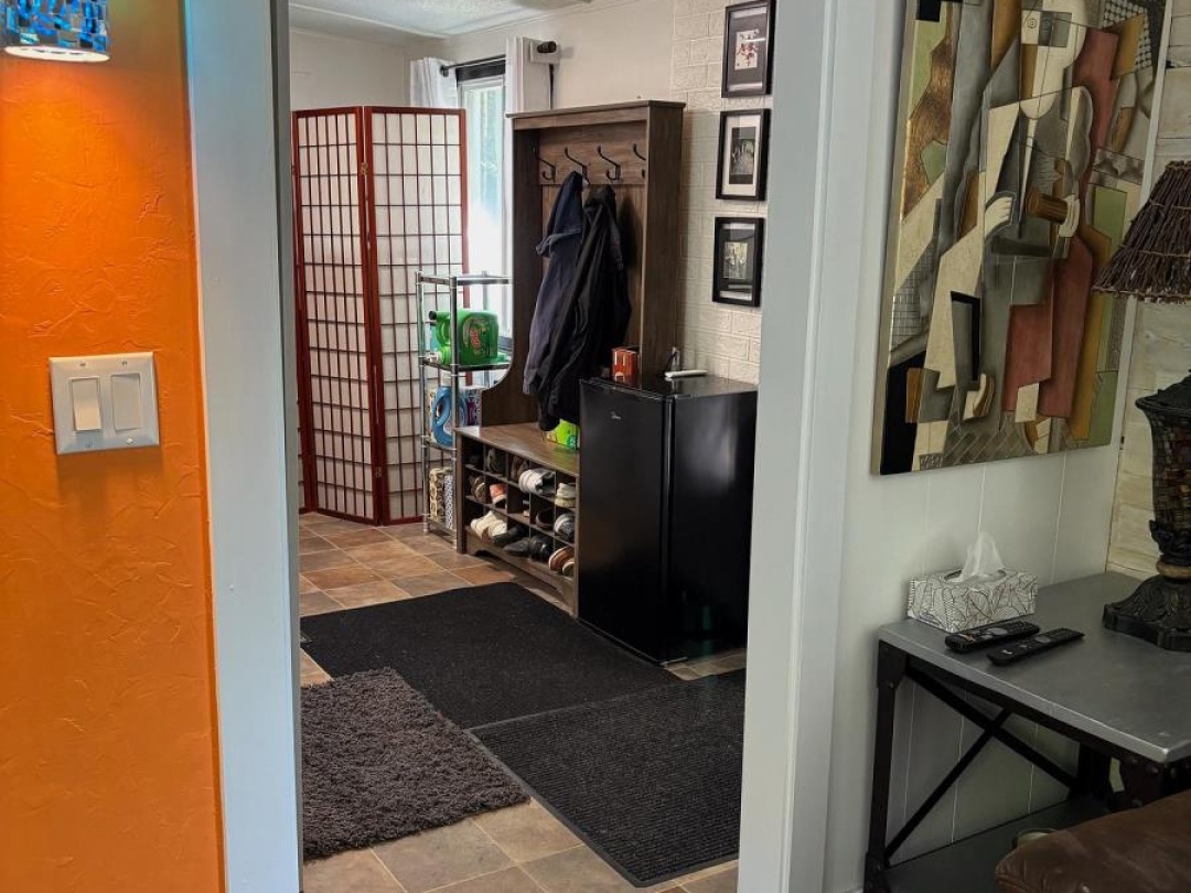 UNIT 402 - 1713 HIGHWAY 11, SOUTH S, 