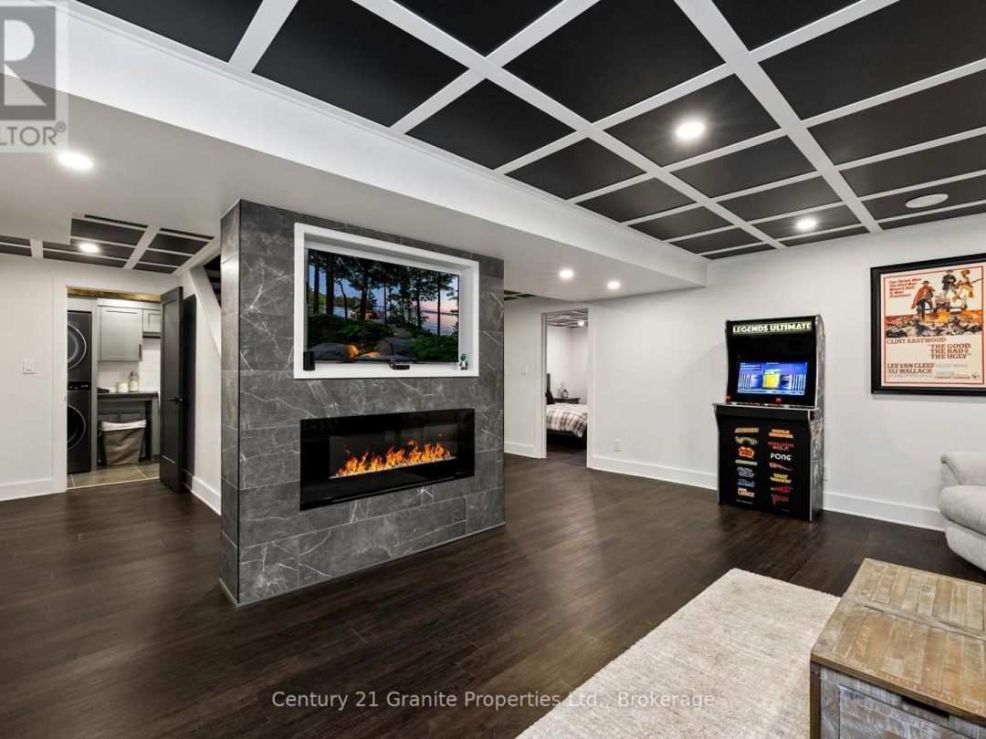 8 BARTLETT DRIVE, 