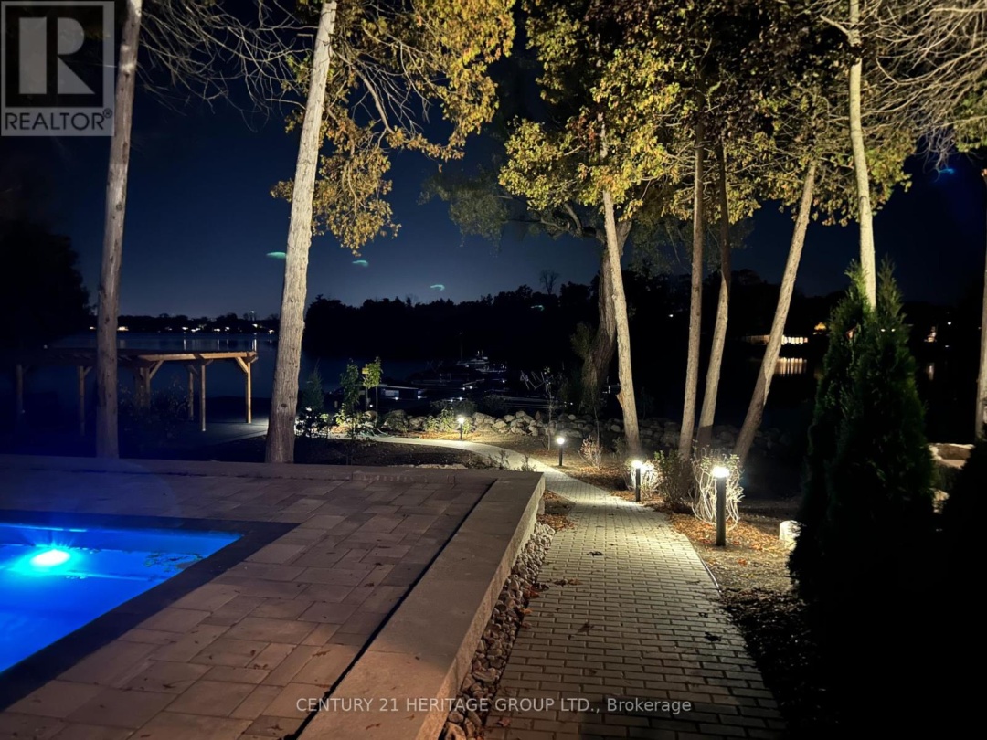 44 RUBY CRESCENT, 