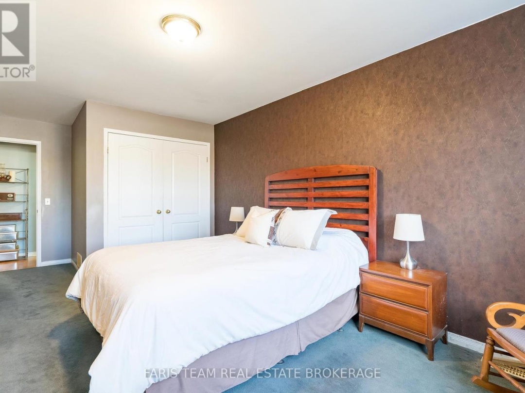 9 JULIA CRESCENT, 