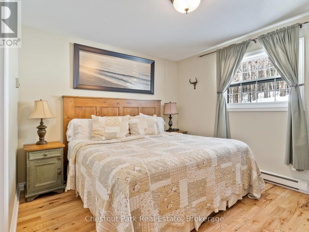 112-8 - 1052 RAT BAY ROAD, Lake of Bays