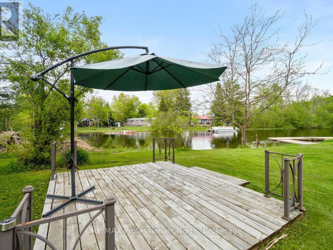 1059 TIFFANY LANE, 