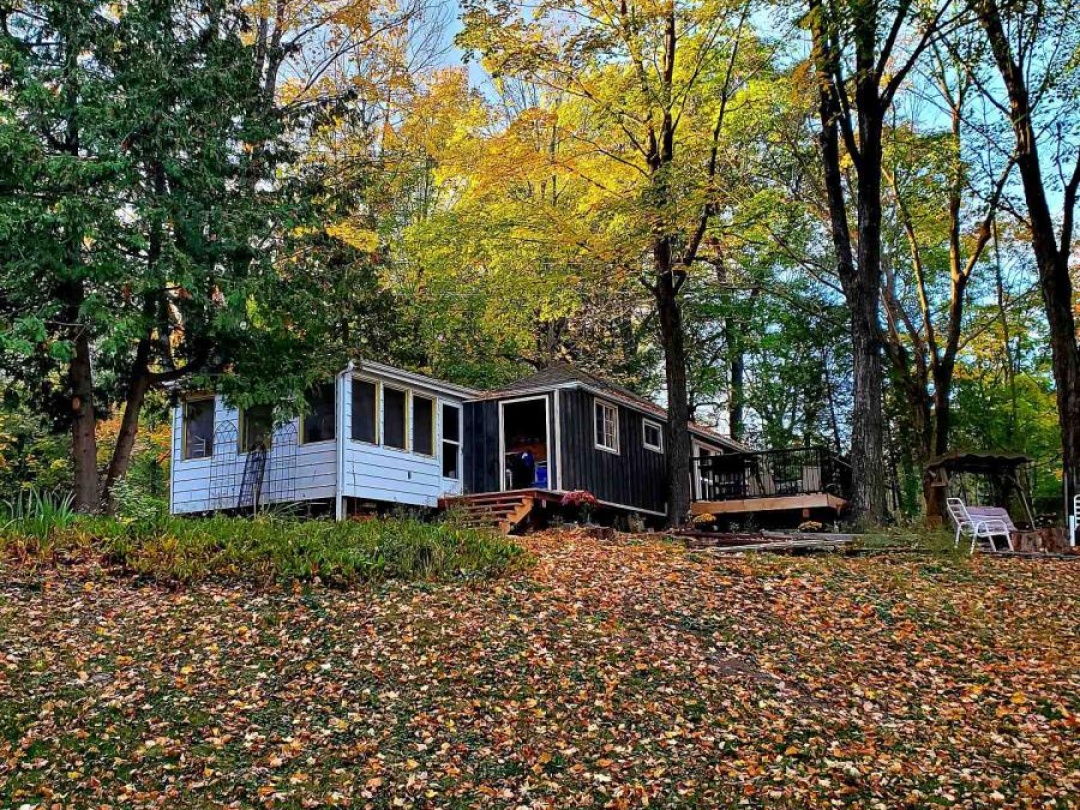 168 LAKEBREEZE ROAD, Cameron Lake