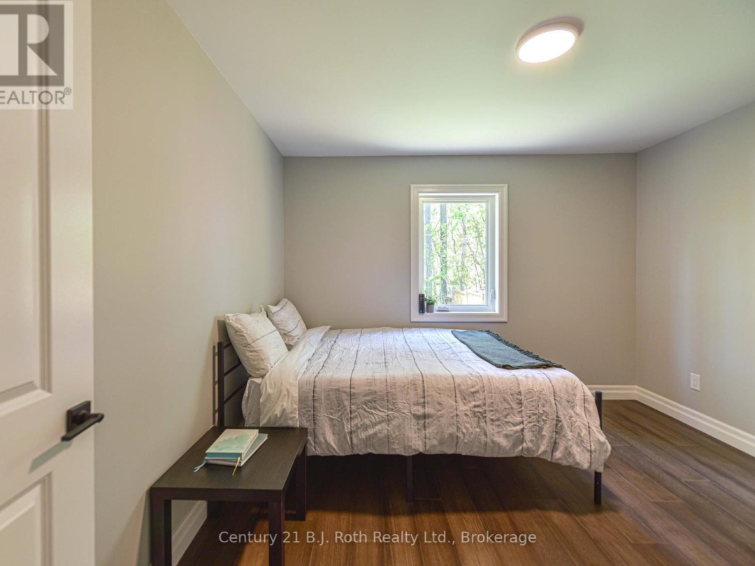3324 BRAMSHOTT AVENUE, 