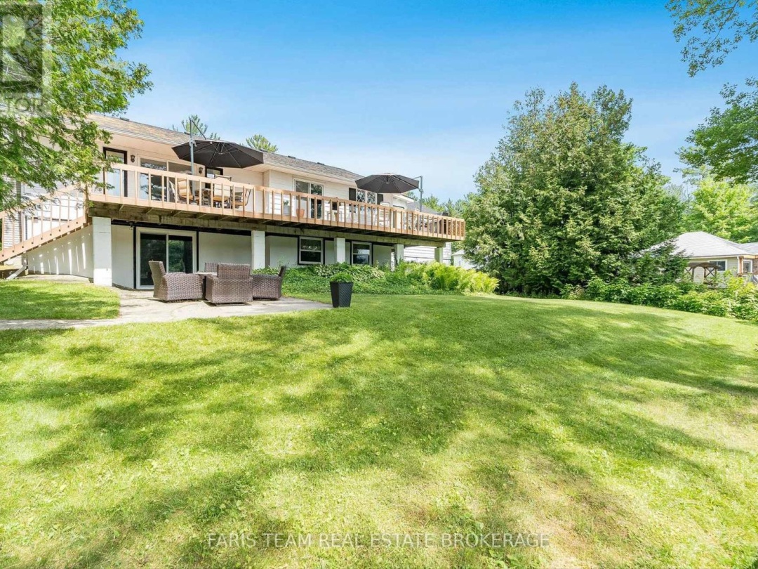 7817 OAKRIDGE DRIVE, 