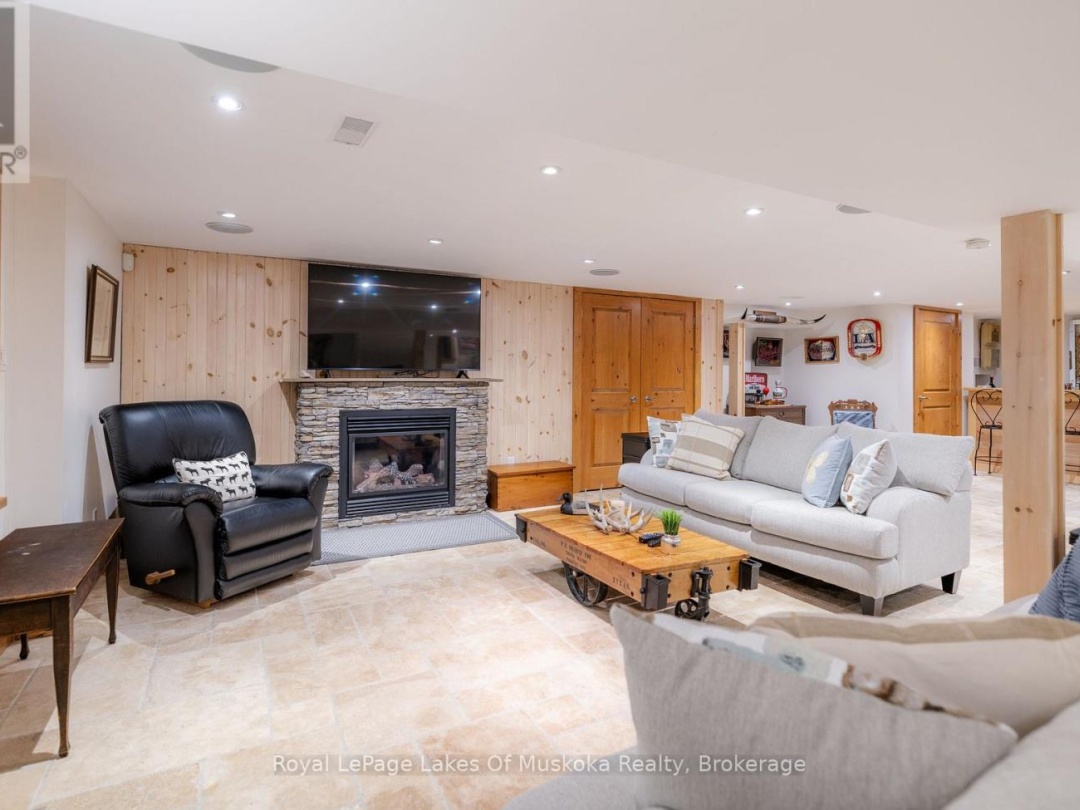 42 MENOMINEE LAKE ROAD, 