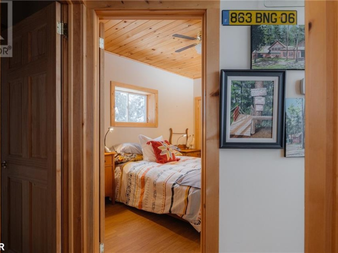 1208 Minnow Drive, Kennisis Lake