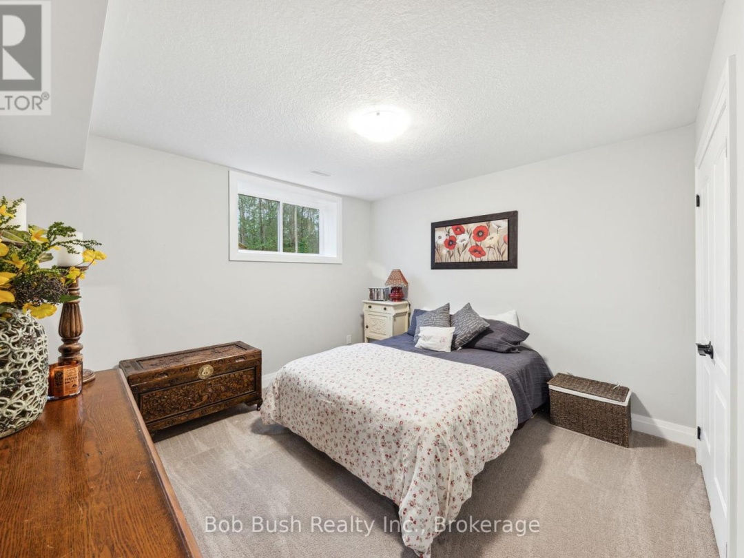 4 Davis Drive, Georgian Bay