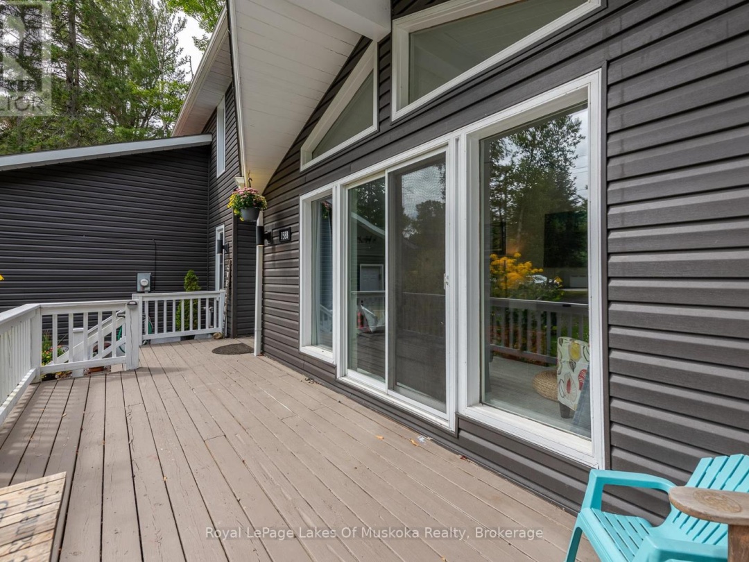 1588 SKYLINE DRIVE, Peninsula Lake