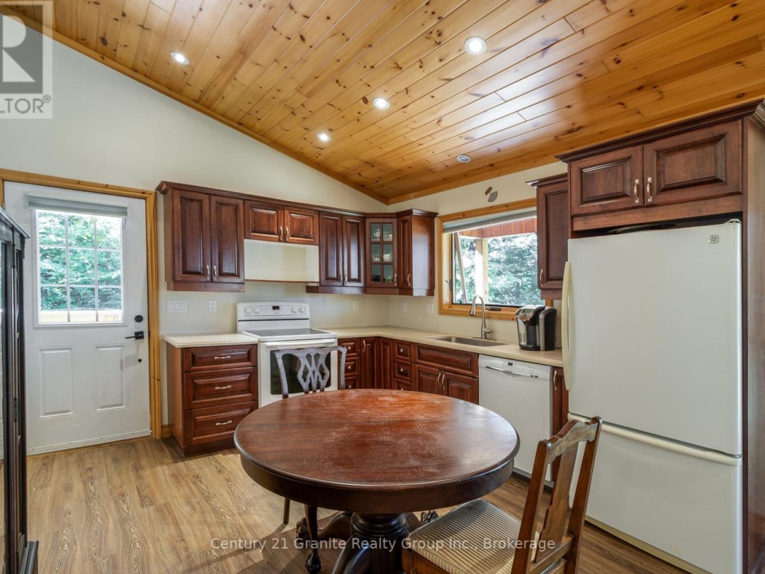 1219 MARATHON DRIVE, Canning Lake