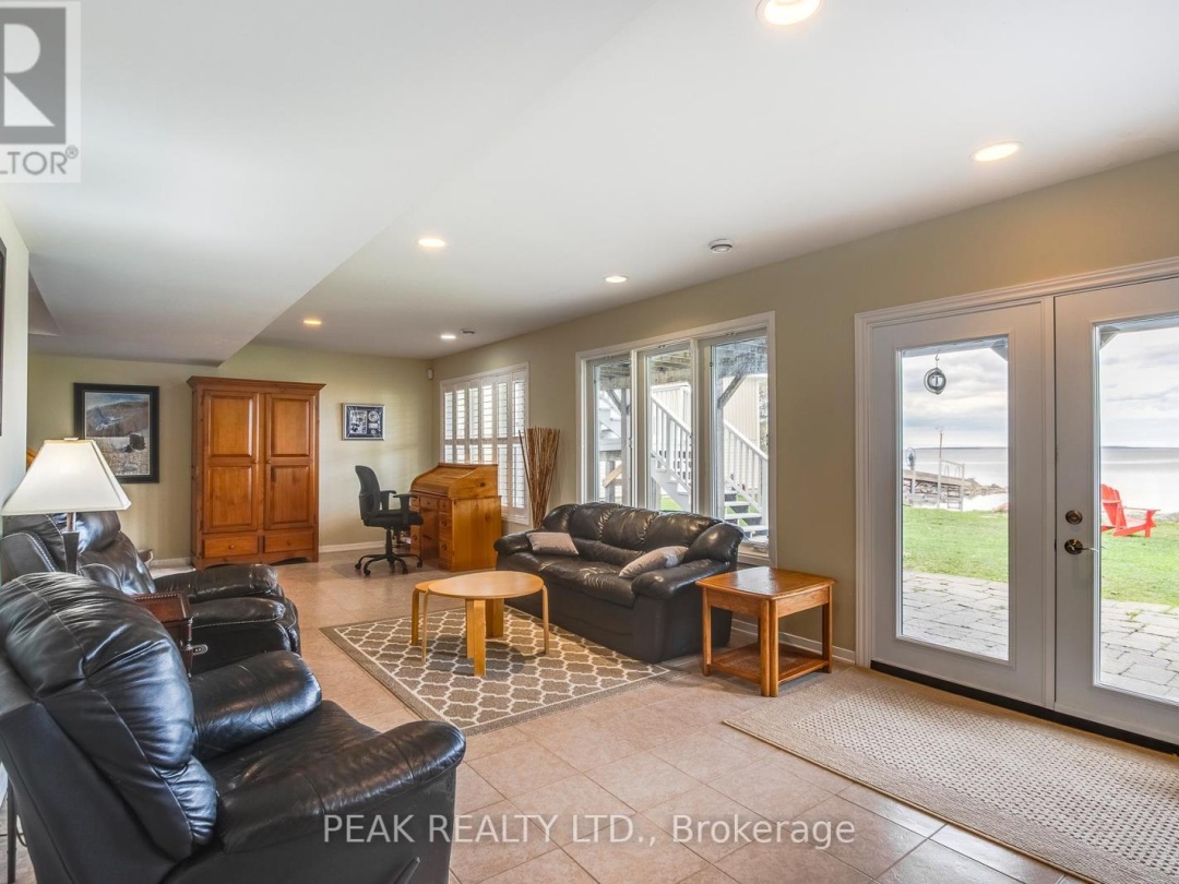 14 Lighthouse Crescent, Georgian Bay