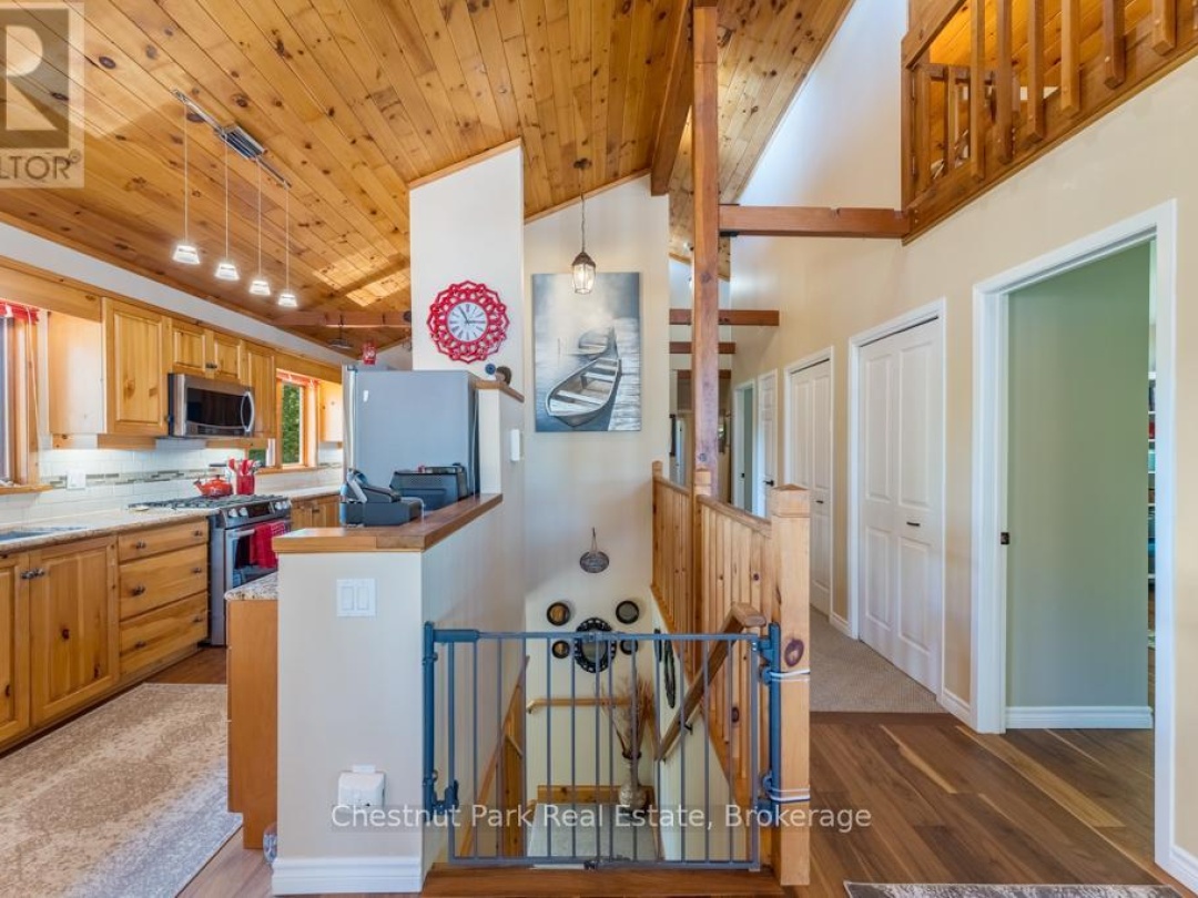 247 Wapaska Crescent, Lake Muskoka