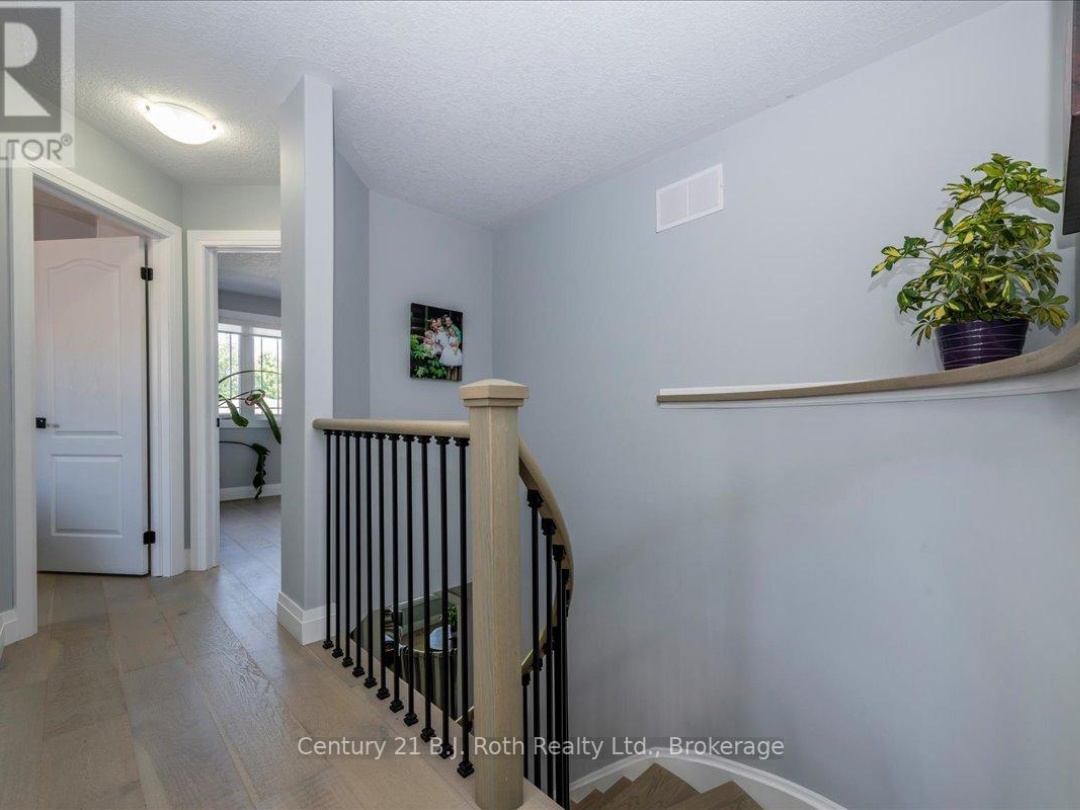 4 SHEPPARD DRIVE, 
