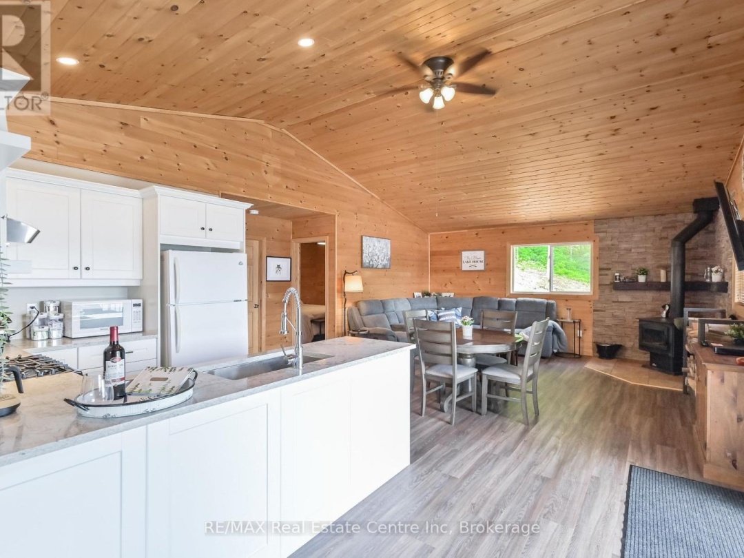 22 SOUTH CRANE LAKE ROAD, 