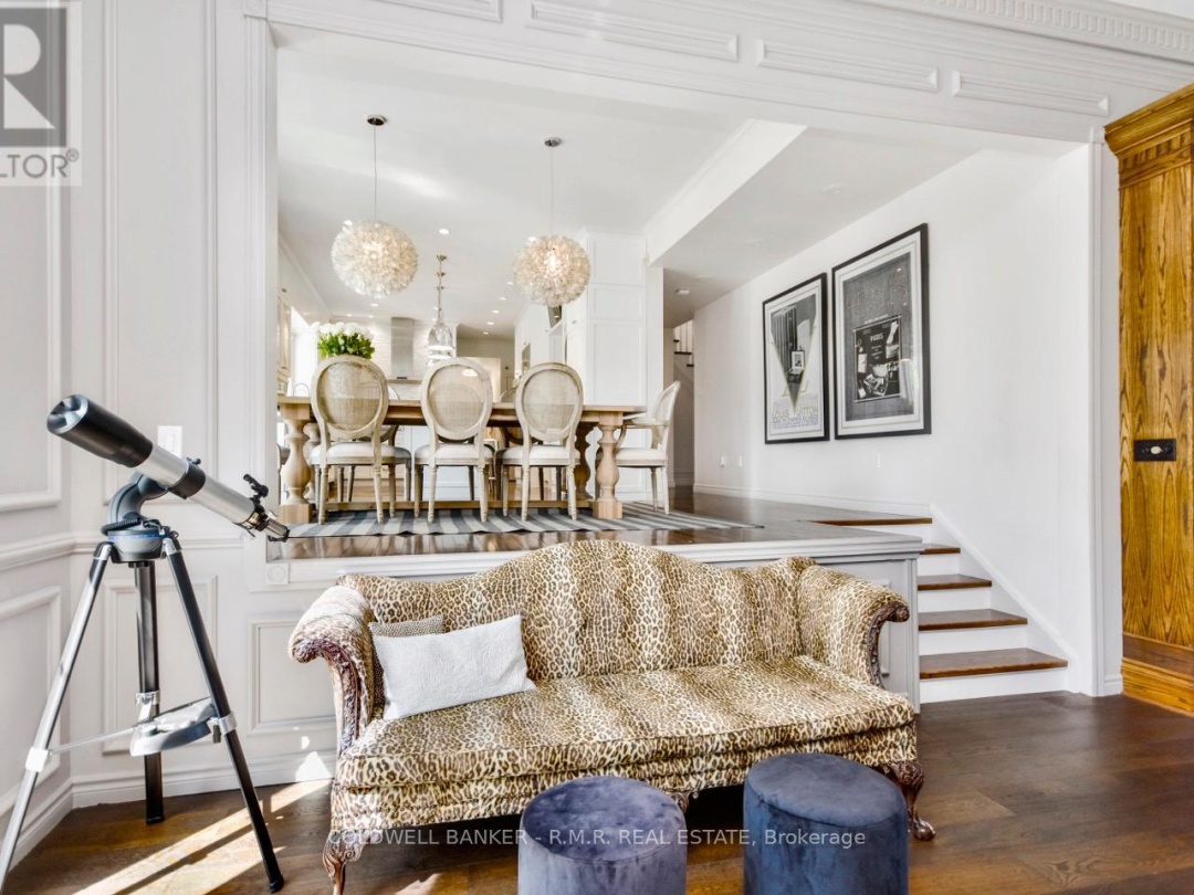 10 ARMITAGE AVENUE, 