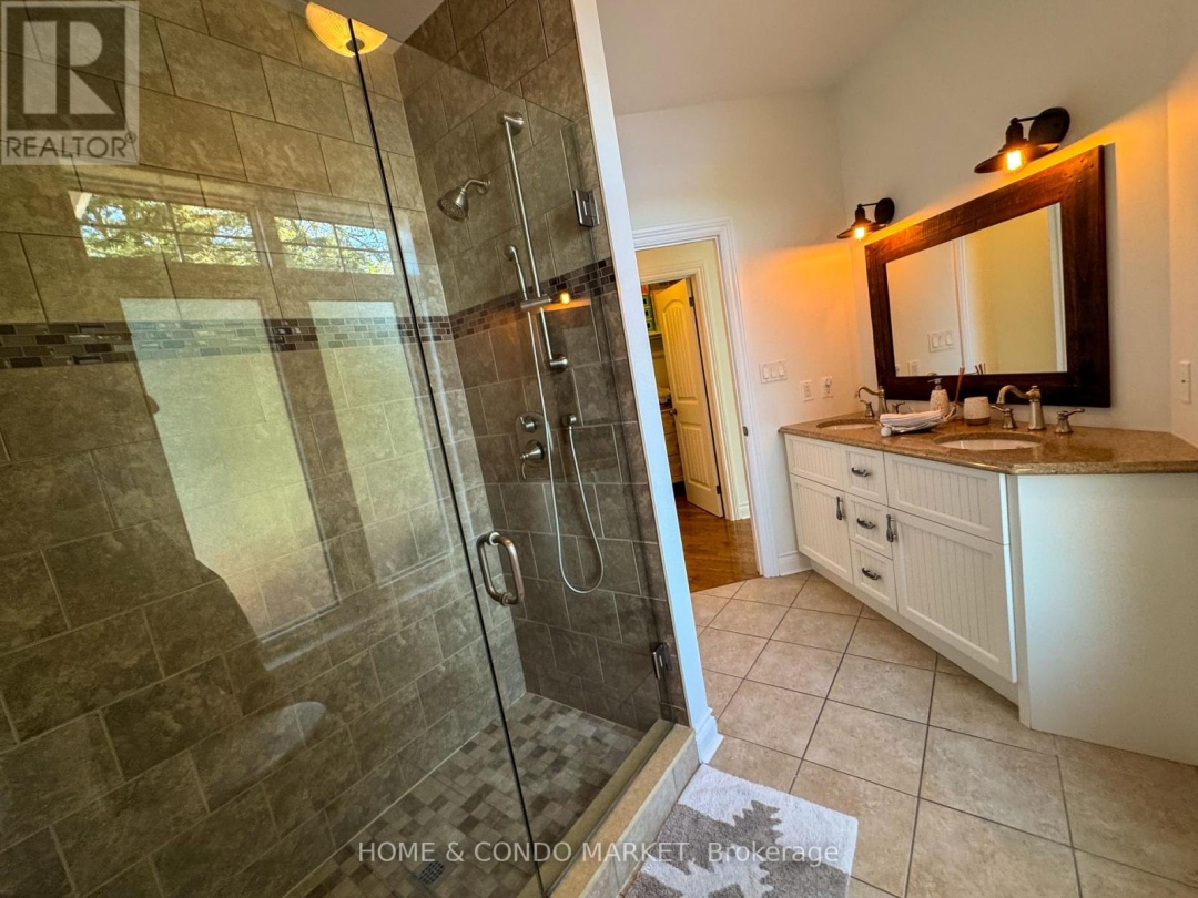 14 CHARLES AVENUE, Manitouwabing Lake