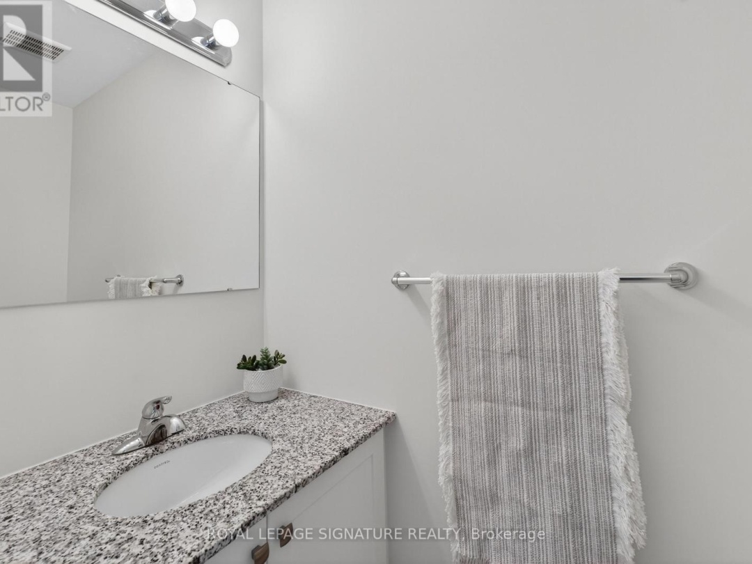 8 - 393 MANITOBA STREET, 