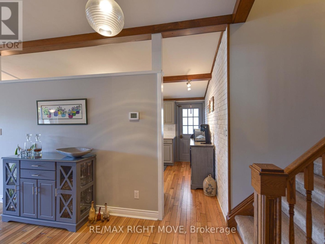 4350 PLUM POINT ROAD, 