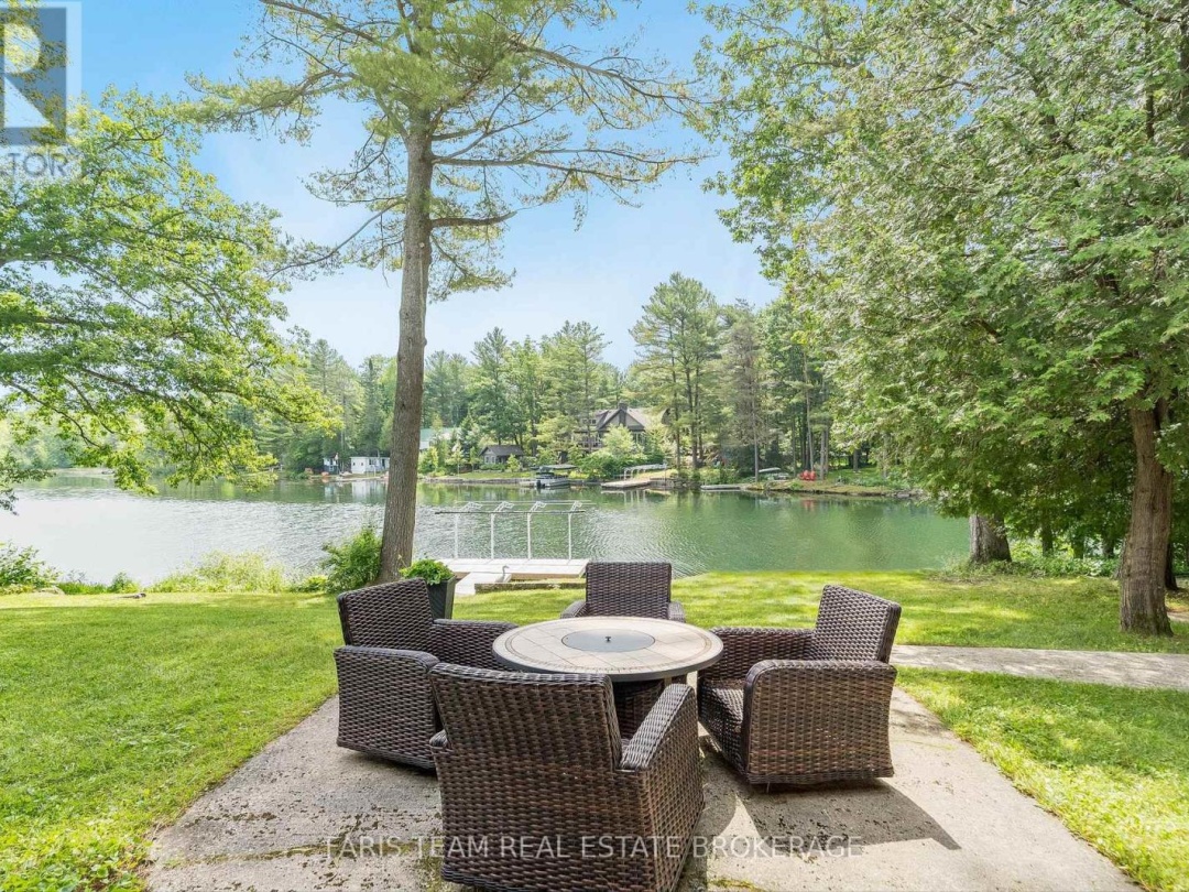 7817 OAKRIDGE DRIVE, 