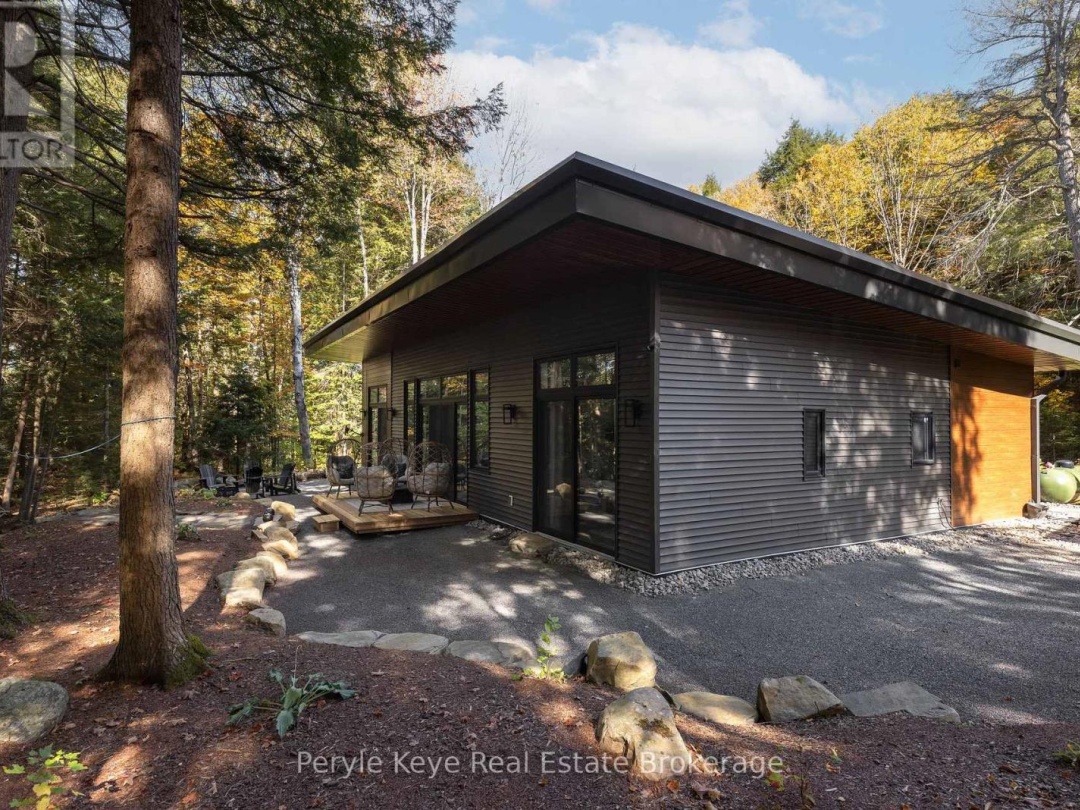 1-1387 OXBOW LAKE ROAD, 