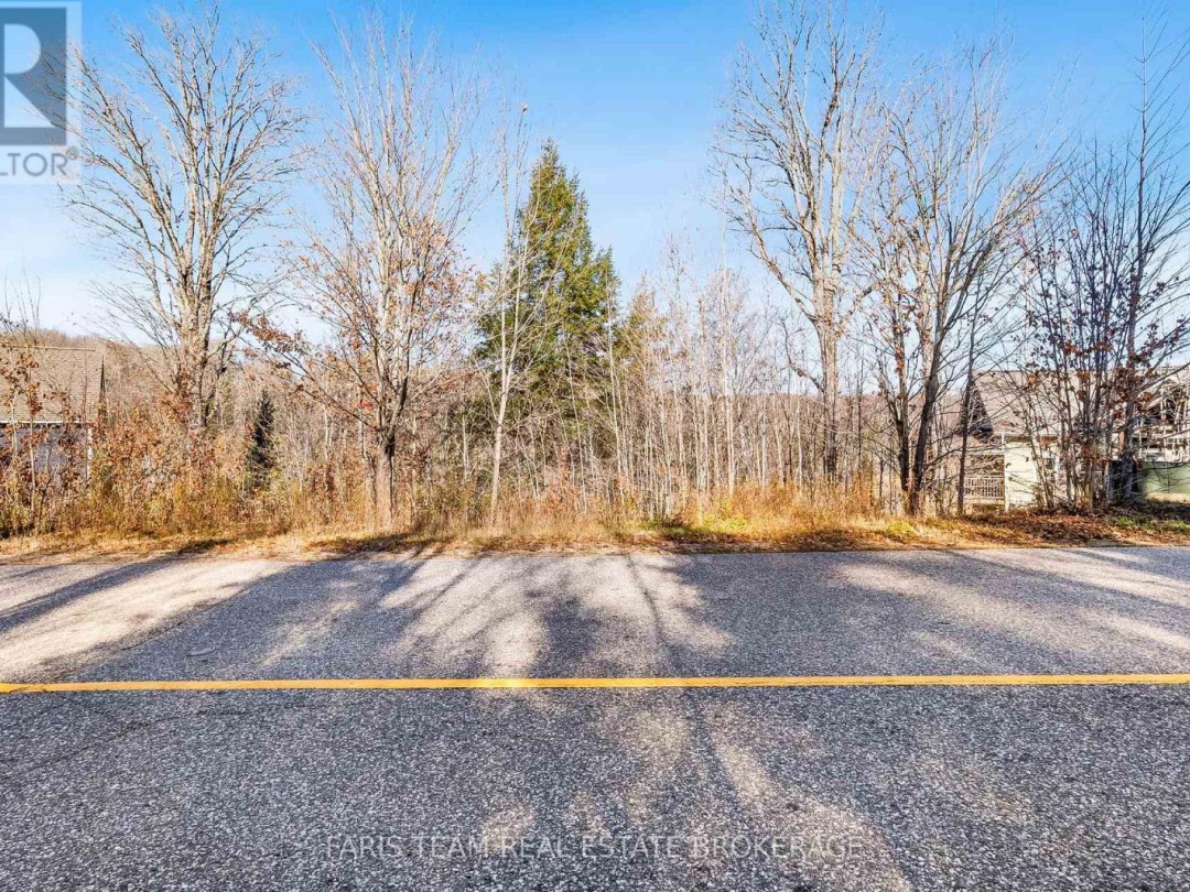 19 DEERHURST HIGHLANDS DRIVE,